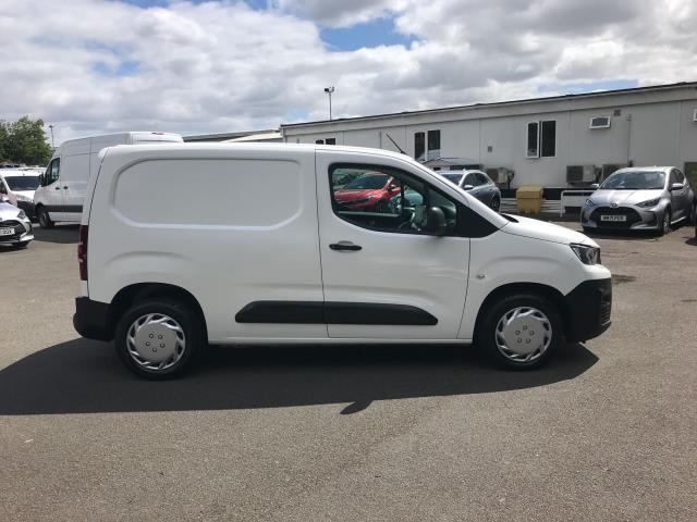 2019 Peugeot Partner 1000 1.5 BLUEHDI 100 PROFESSIONAL EURO 6 VAN (NX19ZZW) Image 12