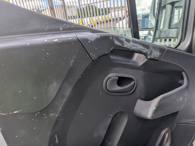 2021 Nissan Nv400 2.3 Dci 150Ps H1 Tekna Dropside - Just Serviced | Work Ready | 4.9★ Rated (NX21FFM) Image 30