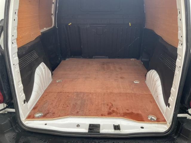 2019 Peugeot Partner 1000 1.5 Bluehdi 100 Professional Van (NX69XXN) Image 13