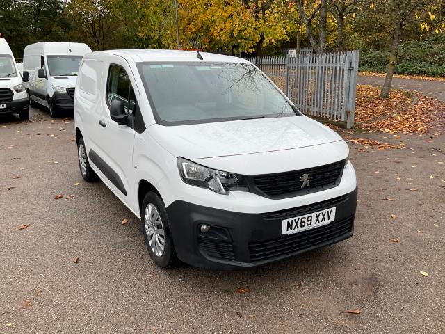 2019 Peugeot Partner 1000 1.5 Bluehdi 100 Professional Van (NX69XXV) Image 2