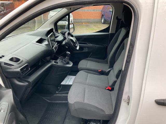 2019 Peugeot Partner 1000 1.5 Bluehdi 100 Professional Van (NX69XXV) Image 7