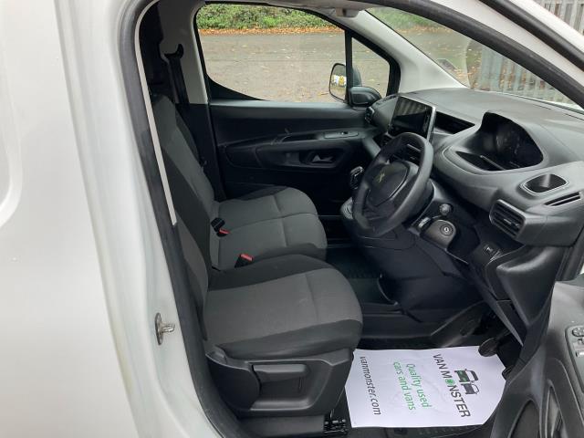 2019 Peugeot Partner 1000 1.5 Bluehdi 100 Professional Van (NX69XXV) Image 16