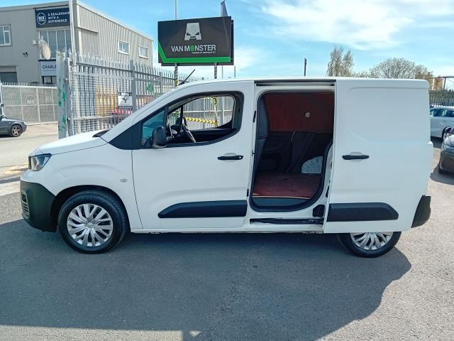 2019 Peugeot Partner L1 1000 1.5BLUE HDI 100PS PROFESSIONAL EURO 6 (NX69YBE) Image 10