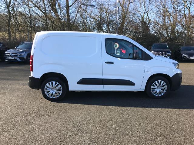 2019 Peugeot Partner 1000 1.5 Bluehdi 100 Professional Van (NX69YBL) Image 12