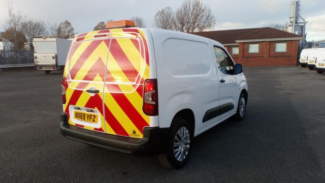 2019 Peugeot Partner 1000 1.5 Bluehdi 100 Professional Van (NX69YFZ) Image 7