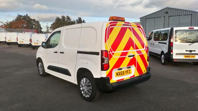 2019 Peugeot Partner 1000 1.5 Bluehdi 100 Professional Van (NX69YFZ) Image 5