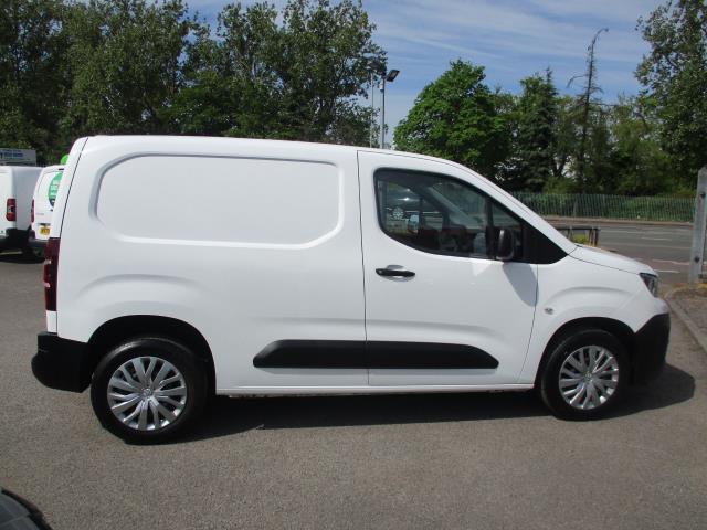 2019 Peugeot Partner 1000 1.5 Bluehdi 100 Professional Van (NX69YJH) Image 3