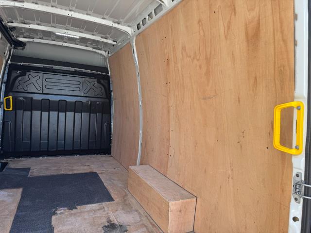 2022 Iveco Daily 2.3 High Roof Business Van 3520L Wb (NX72YWN) Image 52