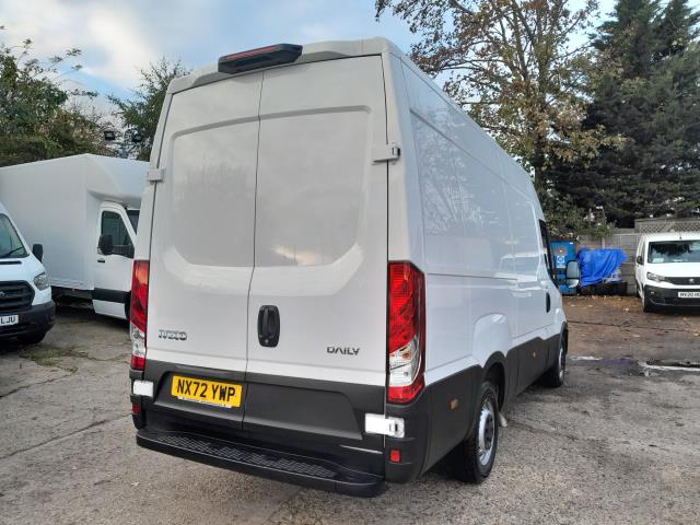 2022 Iveco Daily 2.3 High Roof Business Van 3520 LWB (NX72YWP) Image 11