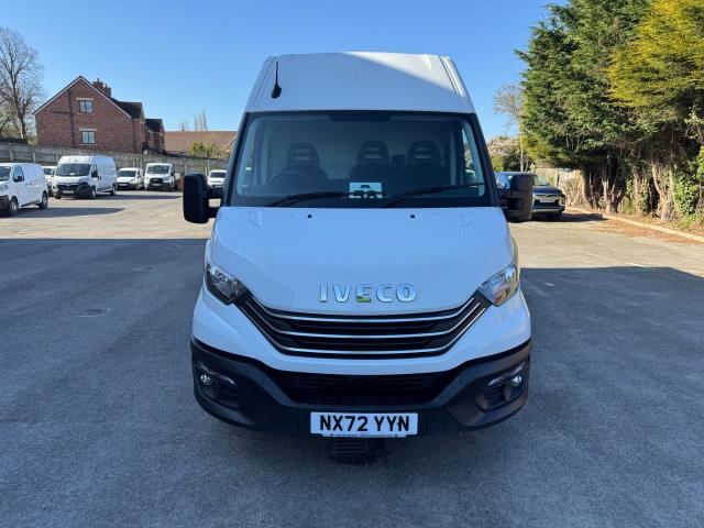 2022 Iveco Daily 2.3 High Roof Business Van 3520L Wb (NX72YYN) Image 3