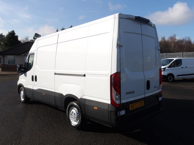 2022 Iveco Daily 2.3 High Roof Business Van 3520L Wb (NX72YZO) Image 5