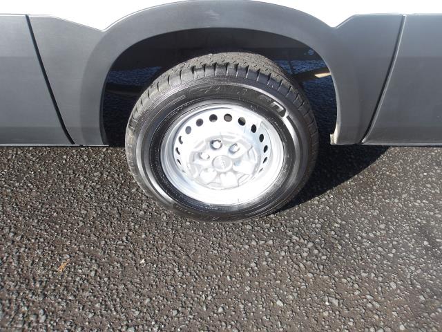 2022 Iveco Daily 2.3 High Roof Business Van 3520L Wb (NX72YZO) Image 11