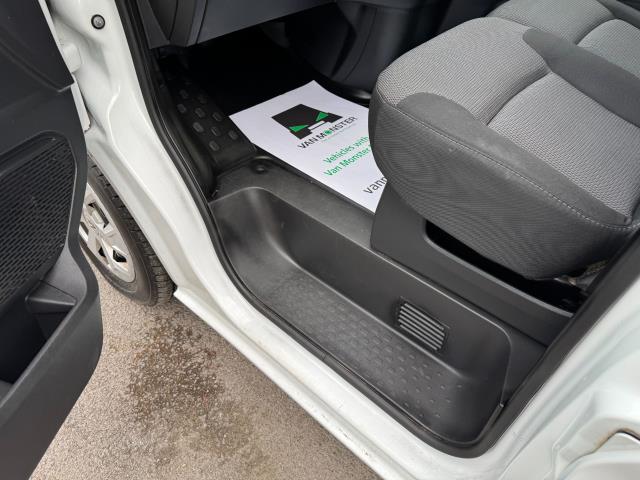 2024 Renault Trafic Ll30 Blue DCI 130 Advance Safety Crew Van (NX73TLZ) Image 38