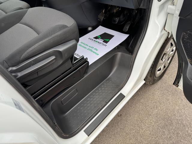 2024 Renault Trafic Ll30 Blue DCI 130 Advance Safety Crew Van (NX73TLZ) Image 17