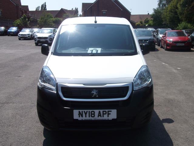 2018 Peugeot Partner 850 1.6 Bluehdi 100 Professional Van [Non Ss] Euro 6 *70 MPH SPEED RESTRICTED (NY18APF) Image 2