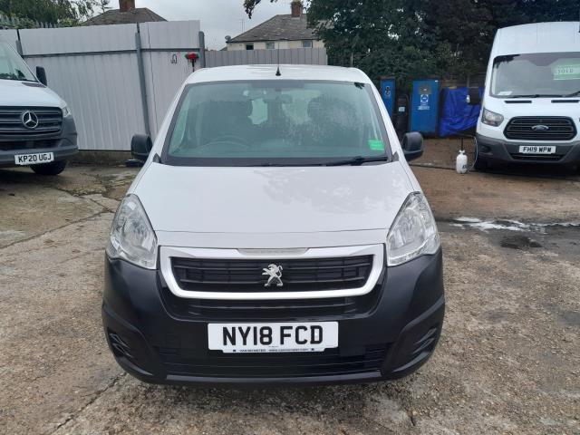 2018 Peugeot Partner 715 S 1.6 Bluehdi 100 Crew Van (NY18FCD) Image 3