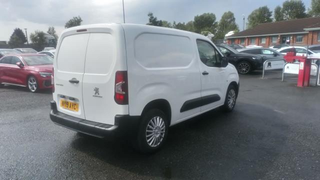 2019 Peugeot Partner 1000 1.5 Bluehdi 100 Professional Van (NY19AYC) Image 7