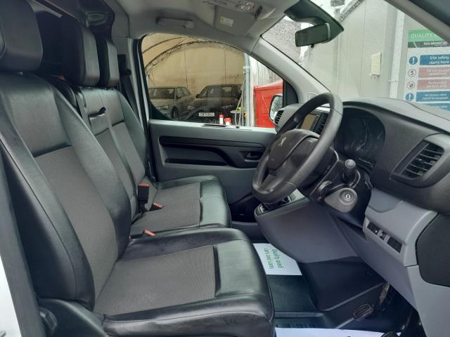 2019 Peugeot Expert 1000 1.6 Bluehdi 95 Professional Van (NY19CKU) Image 21