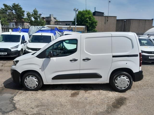 2019 Peugeot Partner 1000 1.5 Bluehdi 100 Professional Van (NY19ENV) Image 4
