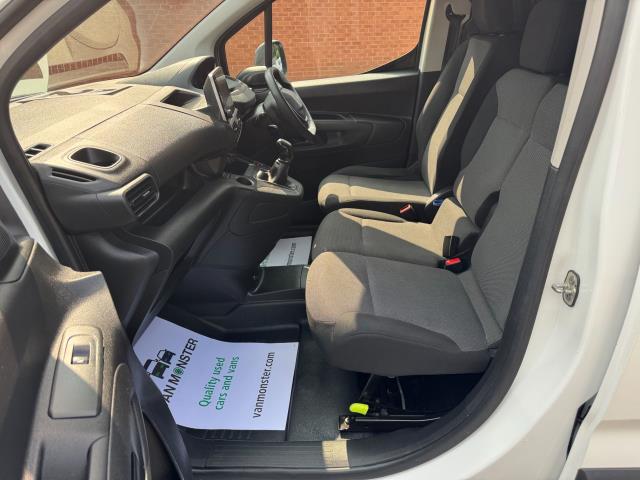 2019 Peugeot Partner 1000 1.5 Bluehdi 100 Professional Van (NY19EOZ) Image 30