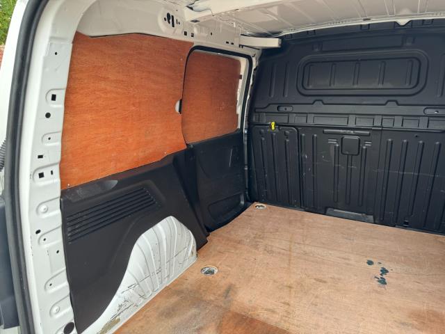 2019 Peugeot Partner 1000 1.5 Bluehdi 100 Professional Van (NY19EOZ) Image 45