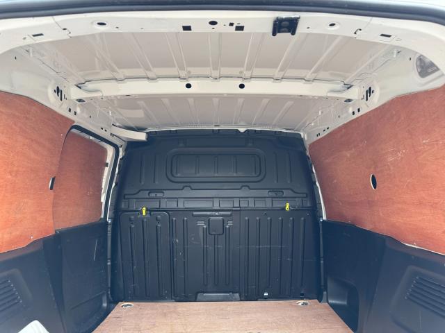 2019 Peugeot Partner 1000 1.5 Bluehdi 100 Professional Van (NY19EOZ) Image 48