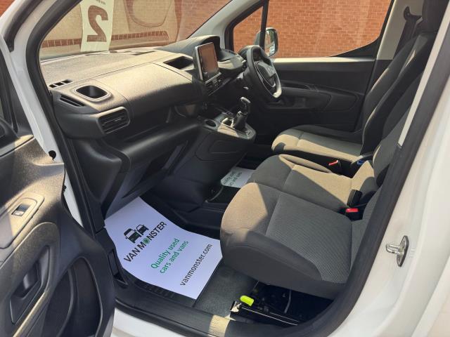 2019 Peugeot Partner 1000 1.5 Bluehdi 100 Professional Van (NY19EOZ) Image 28
