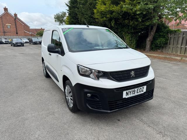 2019 Peugeot Partner 1000 1.5 Bluehdi 100 Professional Van (NY19EOZ) Image 2