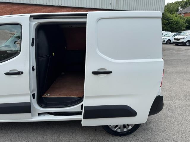 2019 Peugeot Partner 1000 1.5 Bluehdi 100 Professional Van (NY19EOZ) Image 41