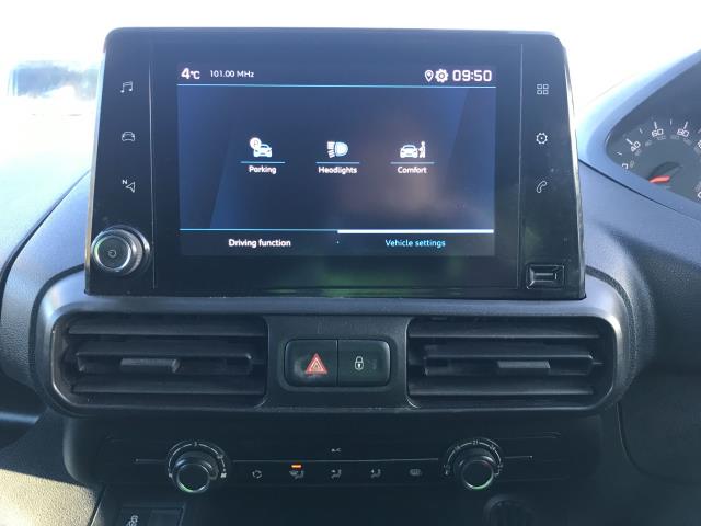 2019 Peugeot Partner 1000 1.5 Bluehdi 100 Professional Van (NY19GYH) Image 25