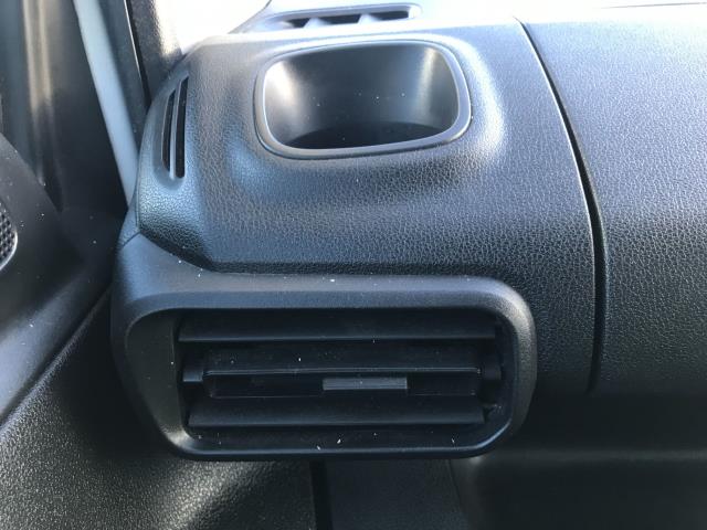 2019 Peugeot Partner 1000 1.5 Bluehdi 100 Professional Van (NY19GYH) Image 31