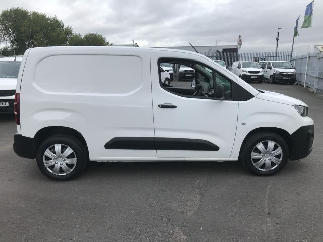 2019 Peugeot Partner L1 1000 1.5BLUE HDI 100PS PROFESSIONAL EURO 6 (NY19HPA) Image 6
