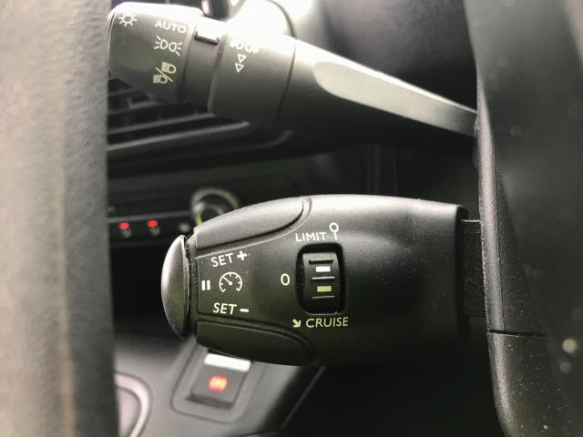 2019 Peugeot Partner L1 1000 1.5BLUE HDI 100PS PROFESSIONAL EURO 6 (NY19HPA) Image 32