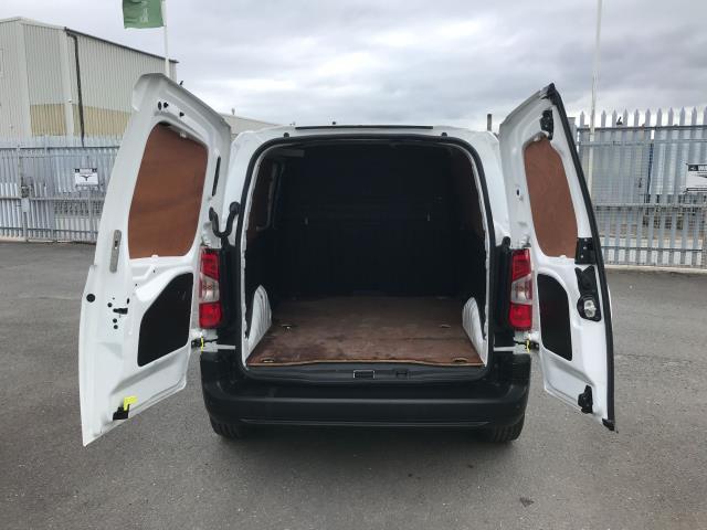 2019 Peugeot Partner L1 1000 1.5BLUE HDI 100PS PROFESSIONAL EURO 6 (NY19HPA) Image 26