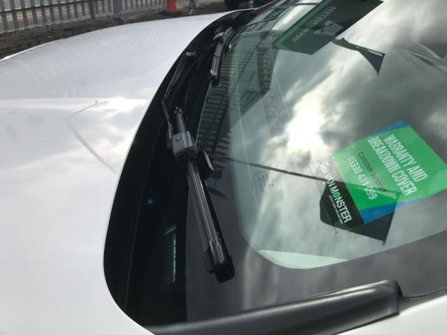 2019 Peugeot Partner L1 1000 1.5BLUE HDI 100PS PROFESSIONAL EURO 6 (NY19HPA) Image 41