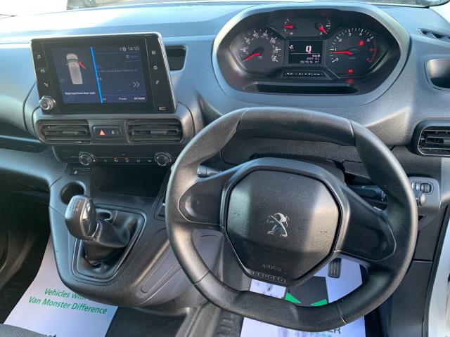 2019 Peugeot Partner 1000 1.5 Bluehdi 100 Professional Van * Speed Restricted to 67MPH * (NY19HRP) Image 16