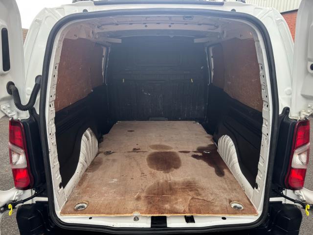 2019 Peugeot Partner 950 1.5 Bluehdi 100 Professional Van (NY19OKK) Image 42