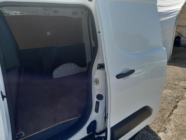 2019 Peugeot Partner 1000 1.5 Bluehdi 100 Professional Van (NY19OPT) Image 7