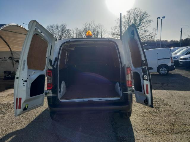 2019 Peugeot Partner 1000 1.5 Bluehdi 100 Professional Van (NY19RVR) Image 10