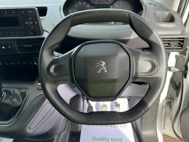 2019 Peugeot Partner 1000 1.5 Bluehdi 100 Grip Van (NY19RYC) Image 16