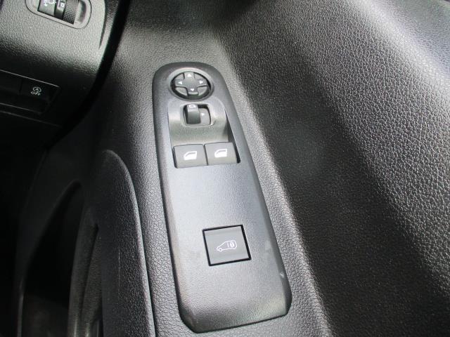2019 Peugeot Partner 1000 1.5 Bluehdi 100 Grip Van (NY19URF) Image 17