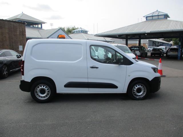 2019 Peugeot Partner 1000 1.5 Bluehdi 100 Grip Van (NY19URF) Image 3