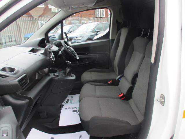 2019 Peugeot Partner 1000 1.5 Bluehdi 100 Grip Van (NY19URL) Image 23