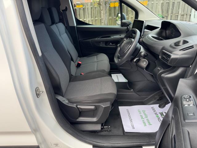 2019 Peugeot Partner 1000 1.5 Bluehdi 100 Professional Van (NY19VXW) Image 15
