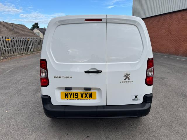 2019 Peugeot Partner 1000 1.5 Bluehdi 100 Professional Van (NY19VXW) Image 8