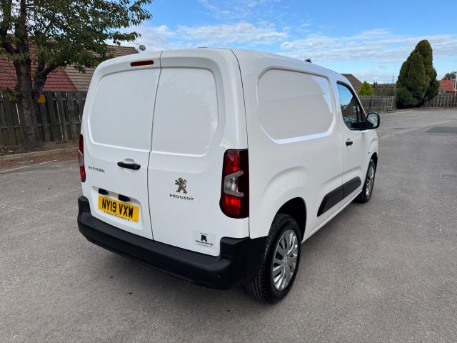 2019 Peugeot Partner 1000 1.5 Bluehdi 100 Professional Van (NY19VXW) Image 9