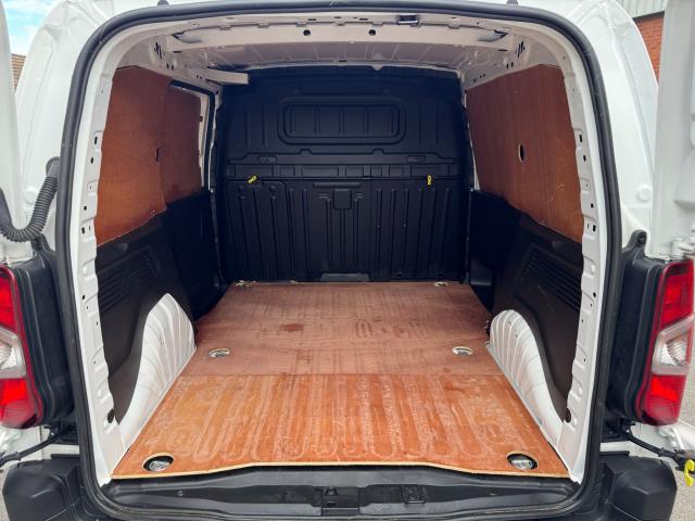 2019 Peugeot Partner 1000 1.5 Bluehdi 100 Professional Van (NY19VXW) Image 43