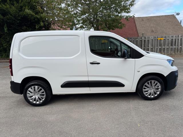 2019 Peugeot Partner 1000 1.5 Bluehdi 100 Professional Van (NY19VXW) Image 10
