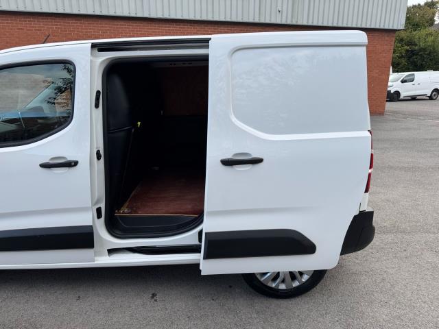 2019 Peugeot Partner 1000 1.5 Bluehdi 100 Professional Van (NY19VXW) Image 41