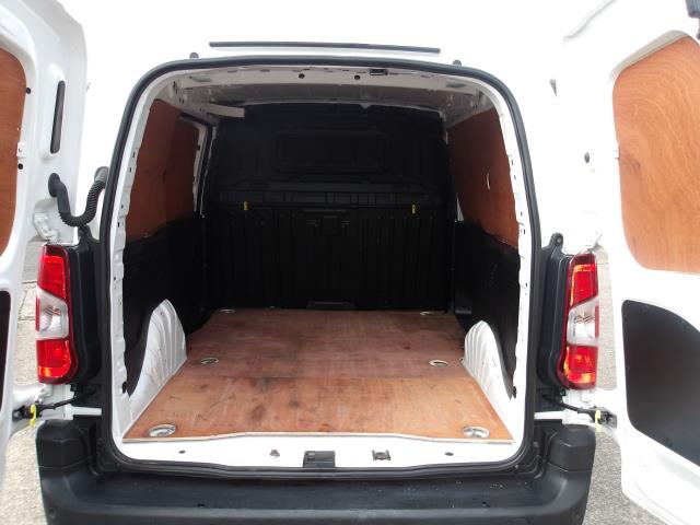 2019 Peugeot Partner 1000 1.5 Bluehdi 100 Professional Van (NY19WLH) Image 18